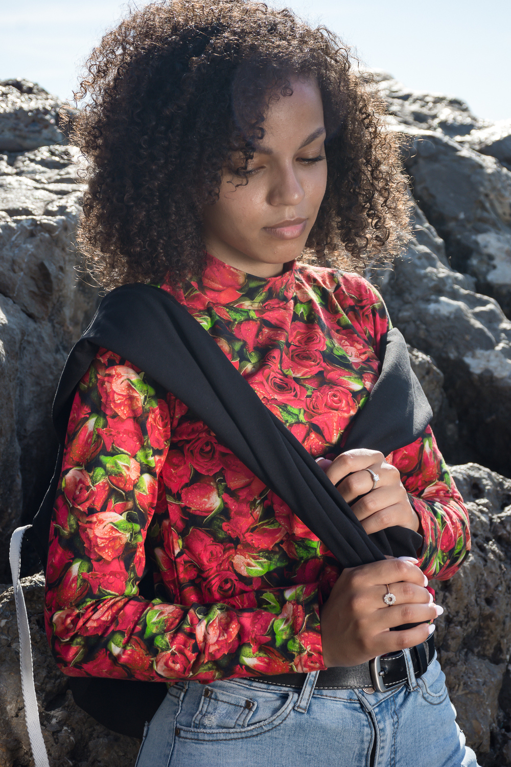 Фото товара 21460, водолазка с розами